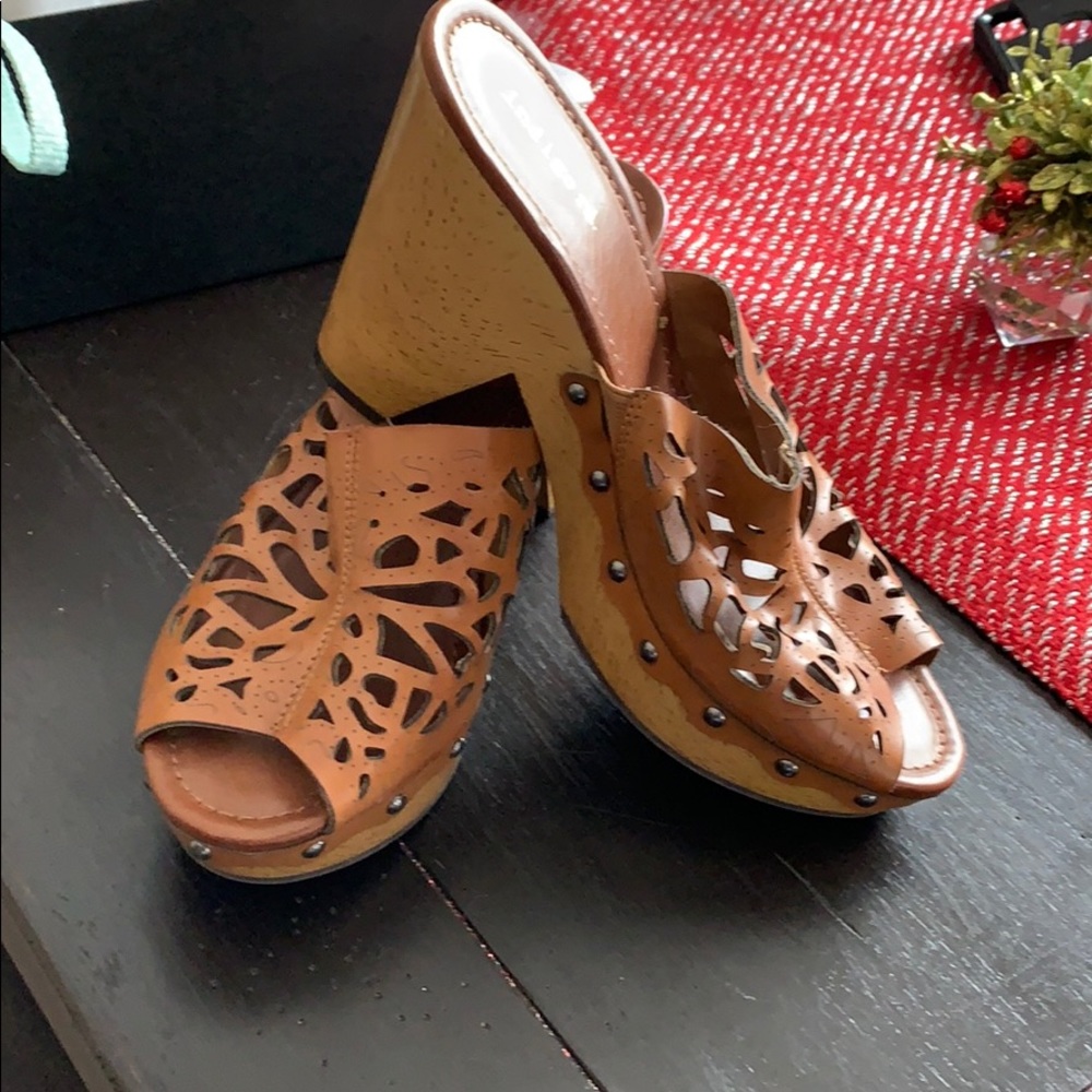 Shoes, wedges